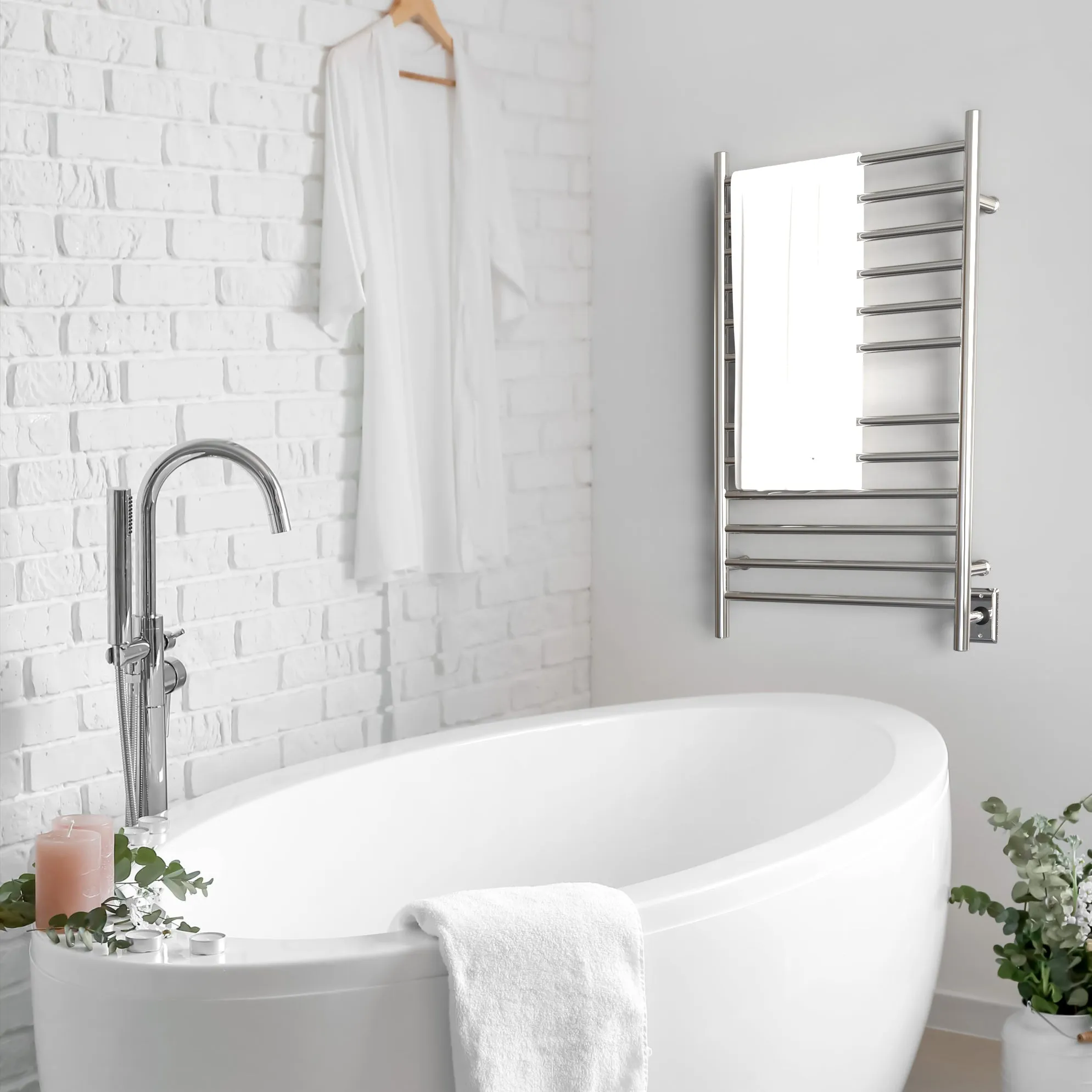 Amba RWHL-SP Radiant Large Hardwired   Plug-in Combo Straight 12 Bar Towel Warmer in Polished