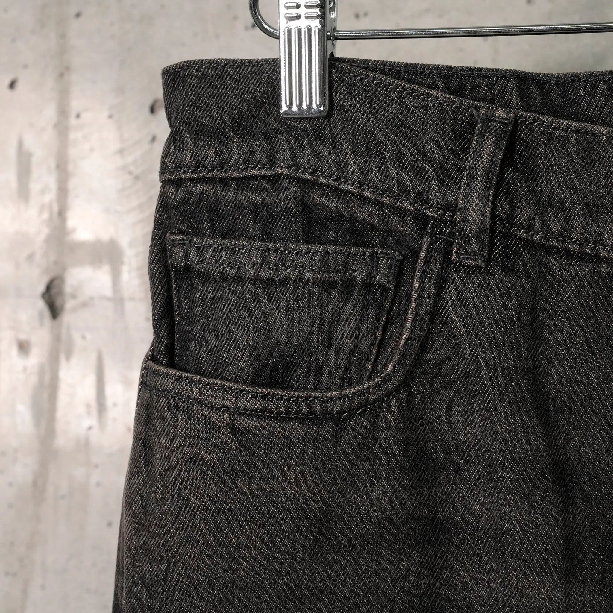BOYFRIEND DENIM PANTS / BLACK