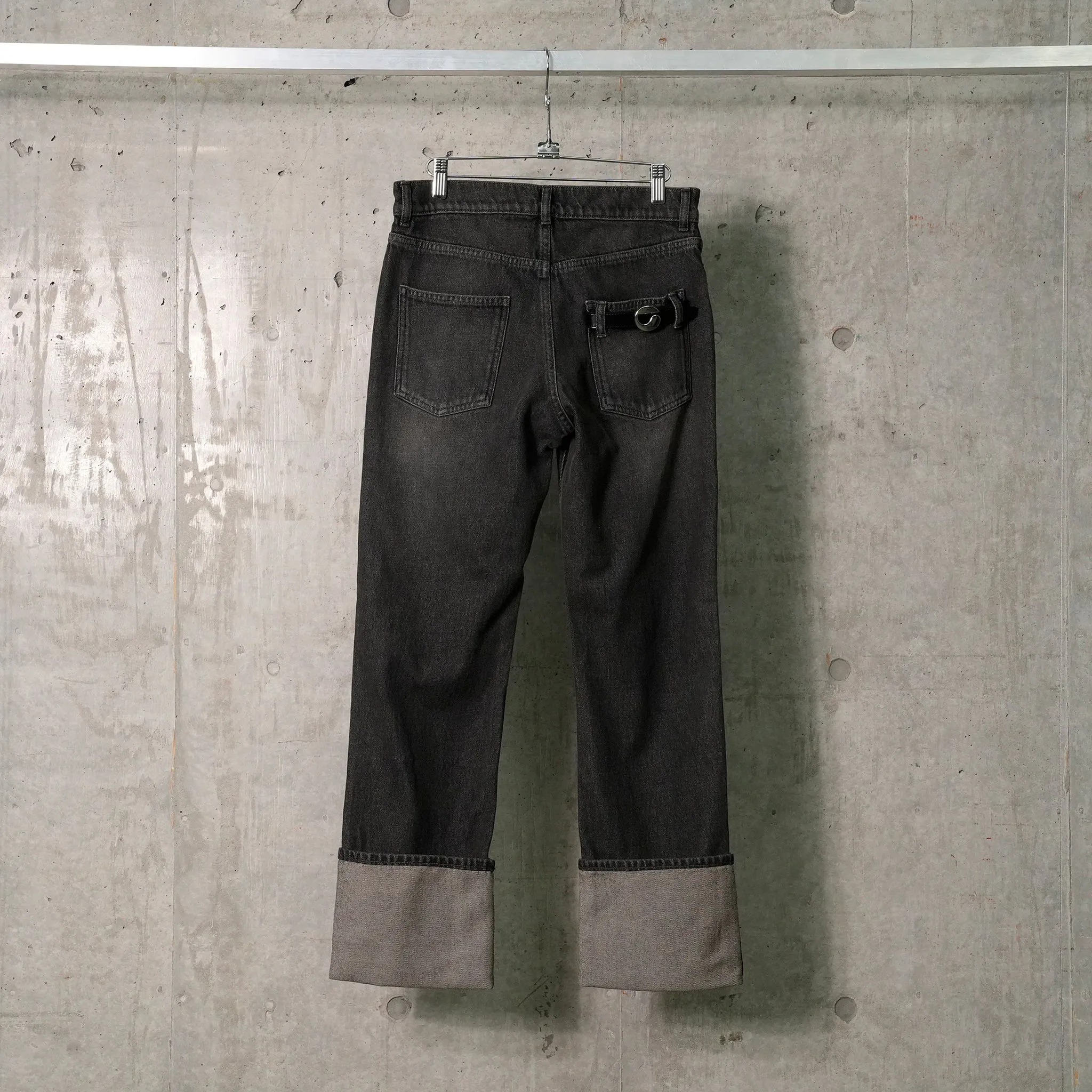 BOYFRIEND DENIM PANTS / BLACK
