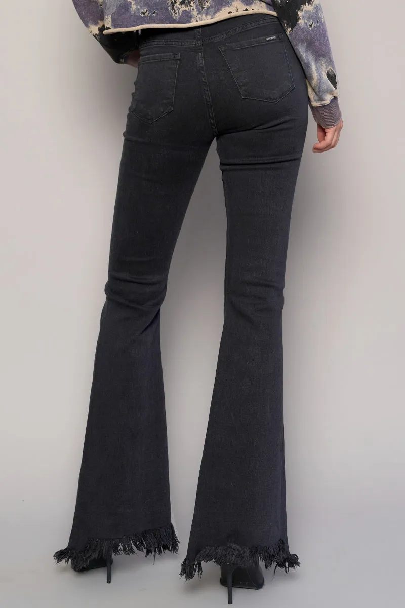 Fly to the Sky Cropped Slim Straight Jeans