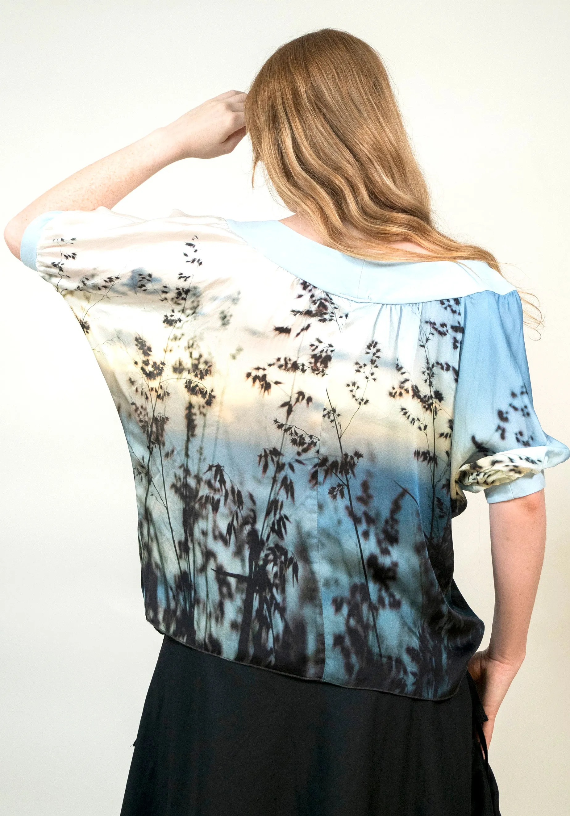 LENNOX SUNRISE SILK VNECK TOP no waist band