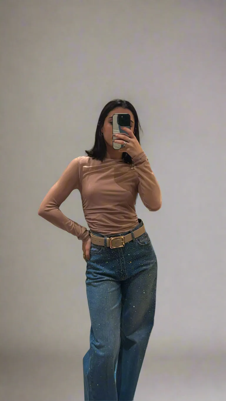 Nevara Mesh Top