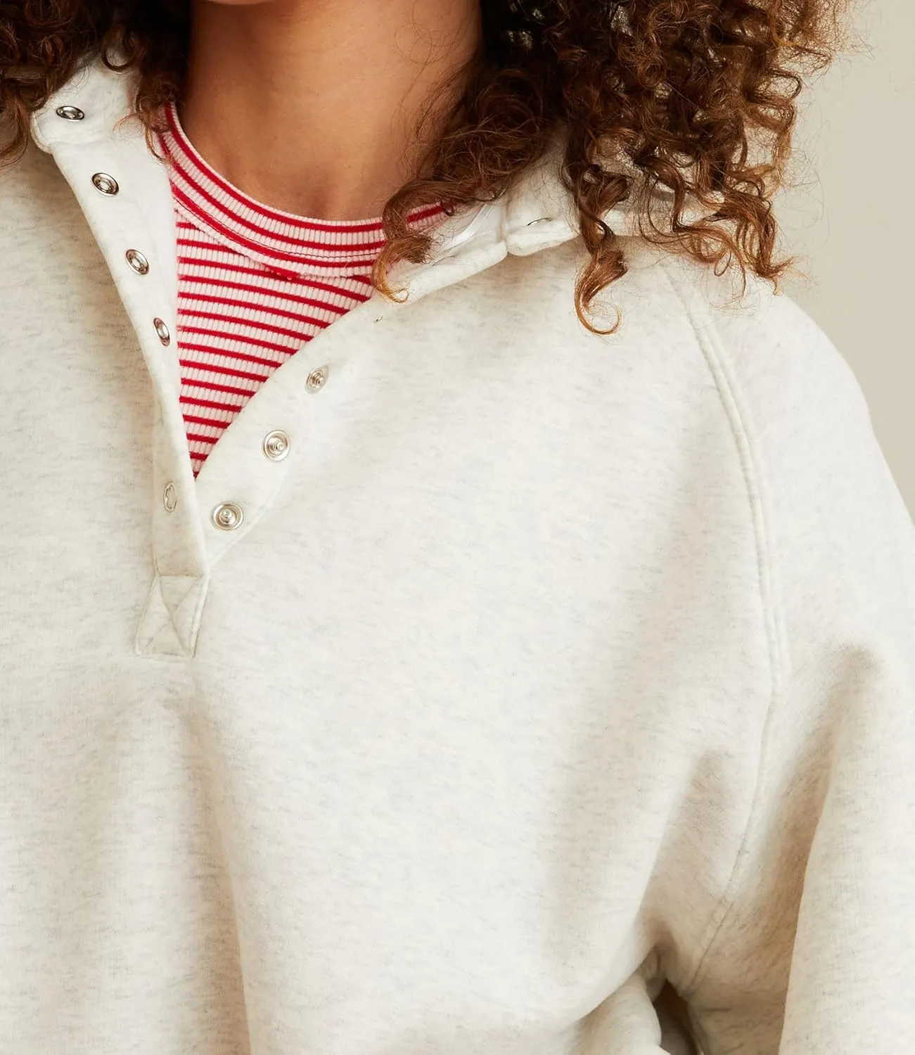 Women's Oversized Sweatshirt Casual Loose V Neck Lantern sleeve Snap Collared Cropped Pullover Tunic Tops