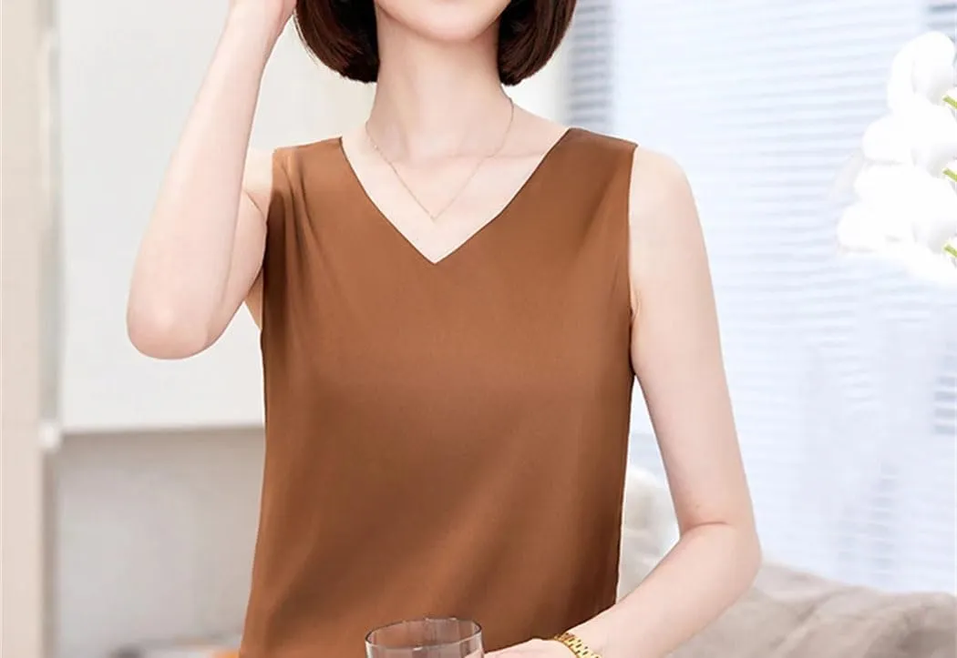Women's Strap Crop Tank Tops V Neck Sleeveless Satin Silk Camisole Summer Casual Beach Vest