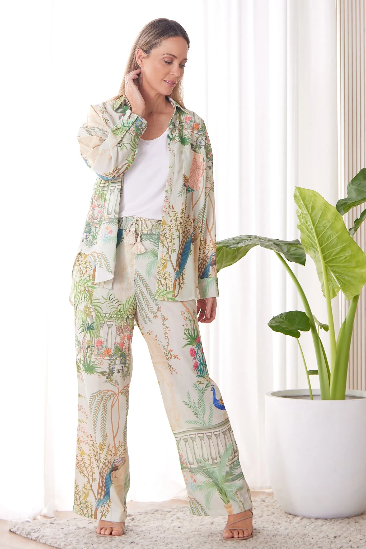 Peacock Print Zafira Linen Pants - Stylish & Comfortable Summer Essential